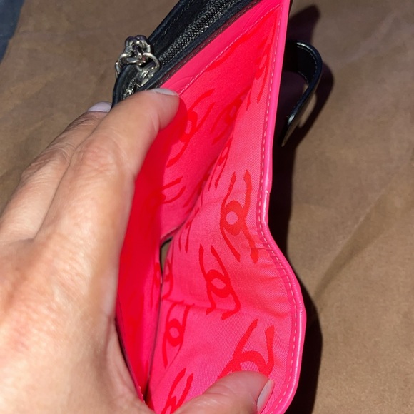 Chanel preloved cambon French wallet in great condition has authentic sticker. - Picture 10 of 14